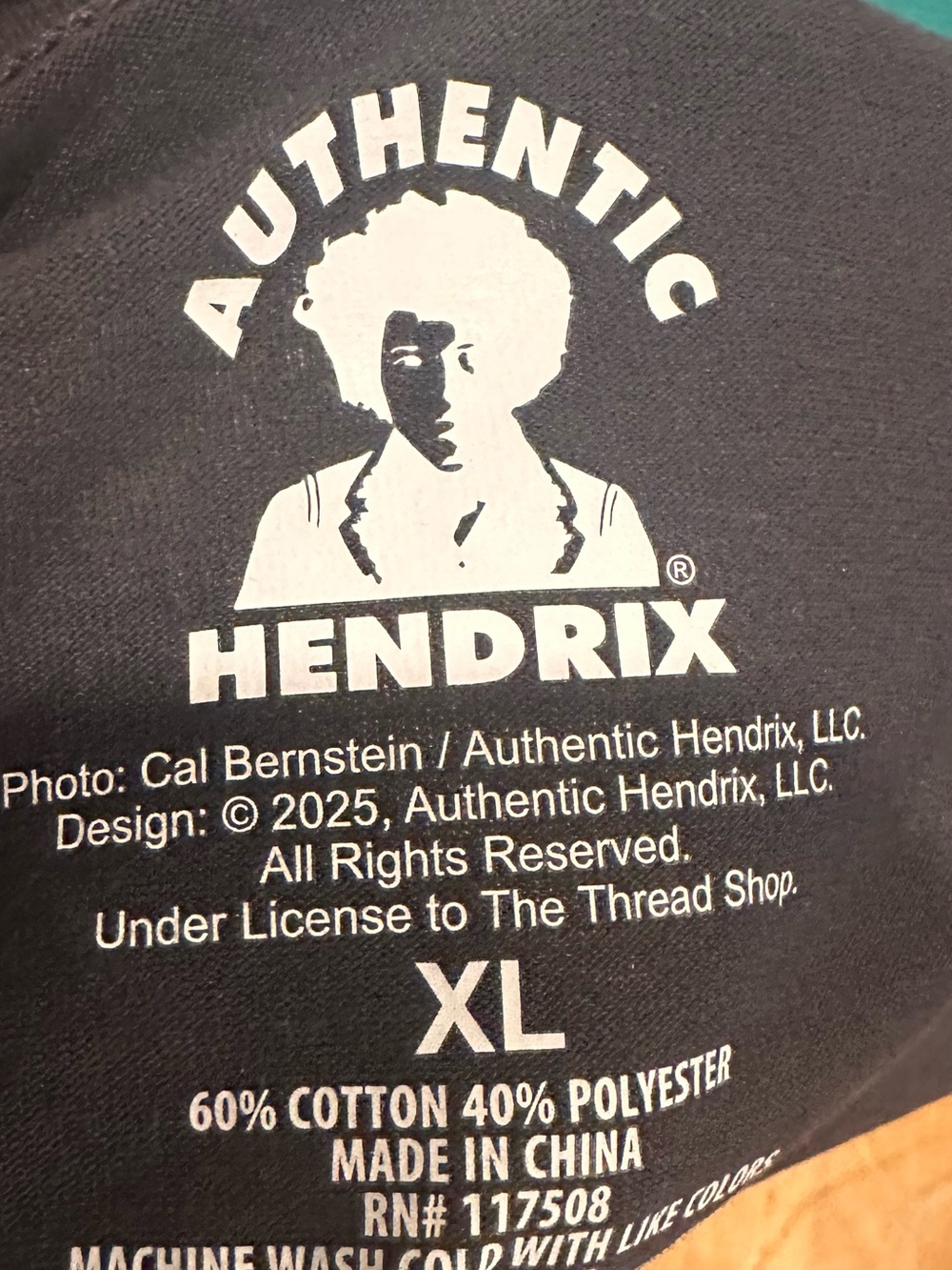 Jimi Hendrix XL 1968 Graphic Tee - Black - Picture 3 of 3